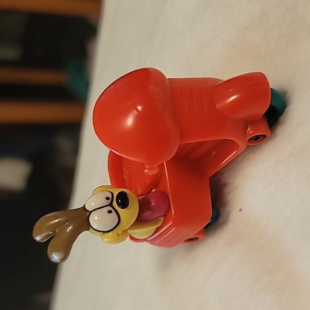 Vintage 1988 McDonald’s Happy Meal Toy Garfield Odie Dog Red Scooter